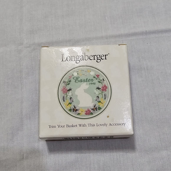 Longaberger Basket Tie-On #34100 - 'Easter 1998' - 1997 - Picture 5 of 8